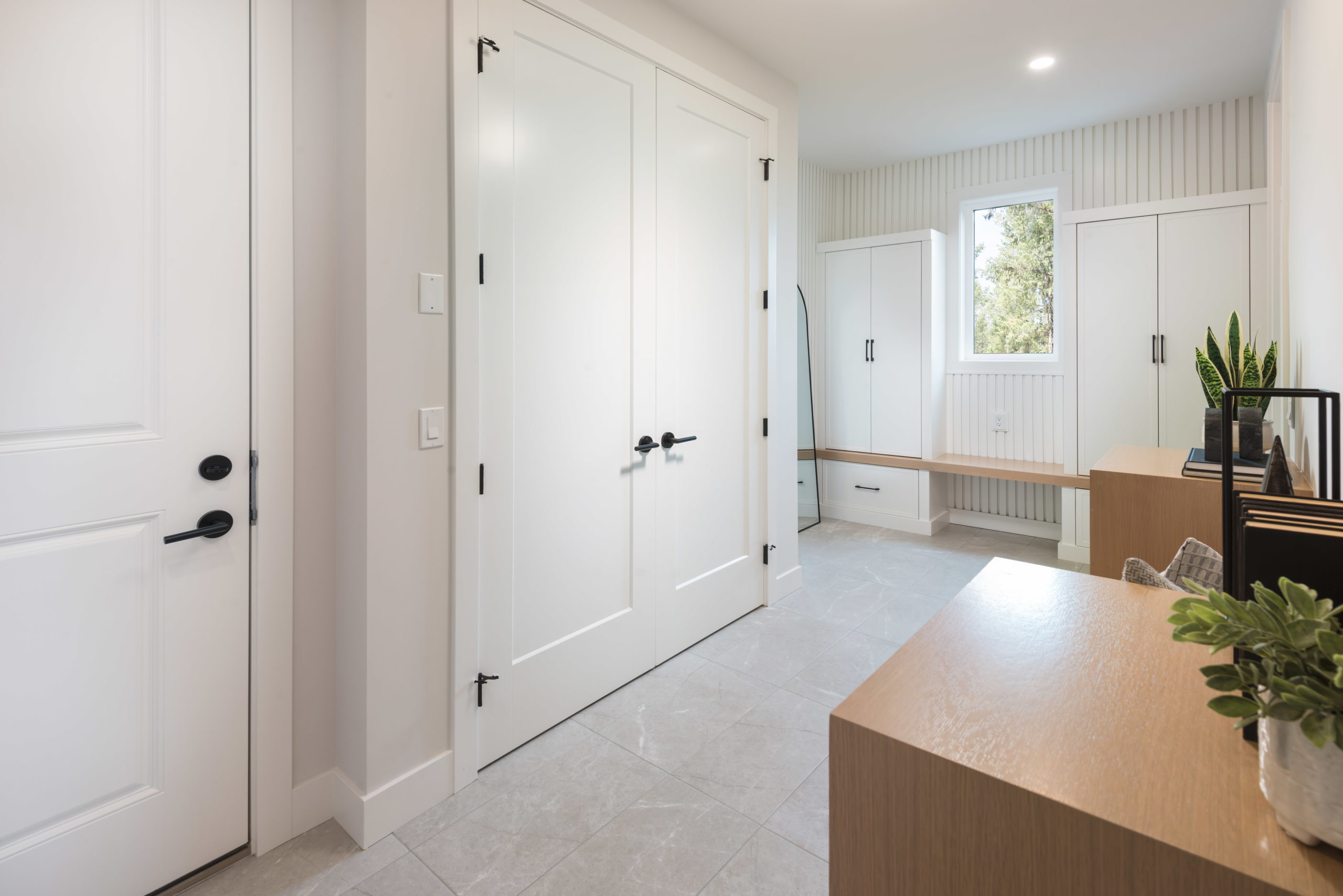 Pure Residential - 127 WRR - Mudroom