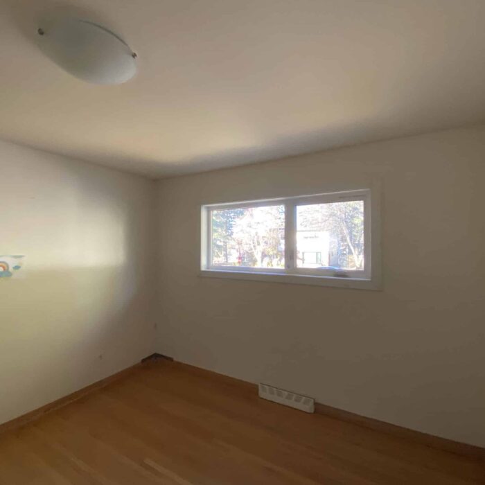17calgary.haysboro.primarysuite.renovation.before.jpg